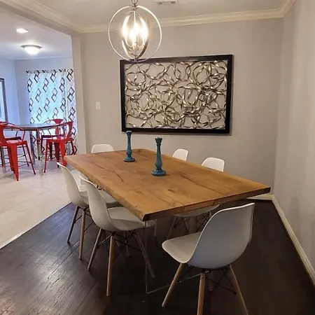 The Harby Street House - Close To U Of H, Stadiums, Downtown, Med Center-2