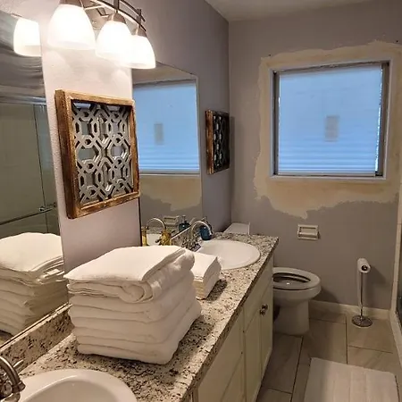 The Harby Street House - Close To U Of H, Stadiums, Downtown, Med Center-3